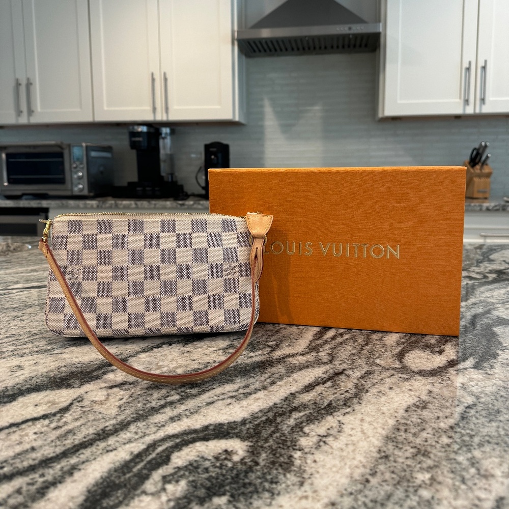 Damier Azur Pochette Accessories NM